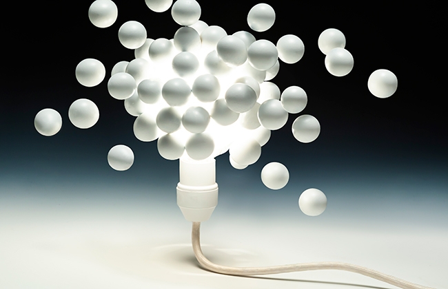 A photo of a light bulb